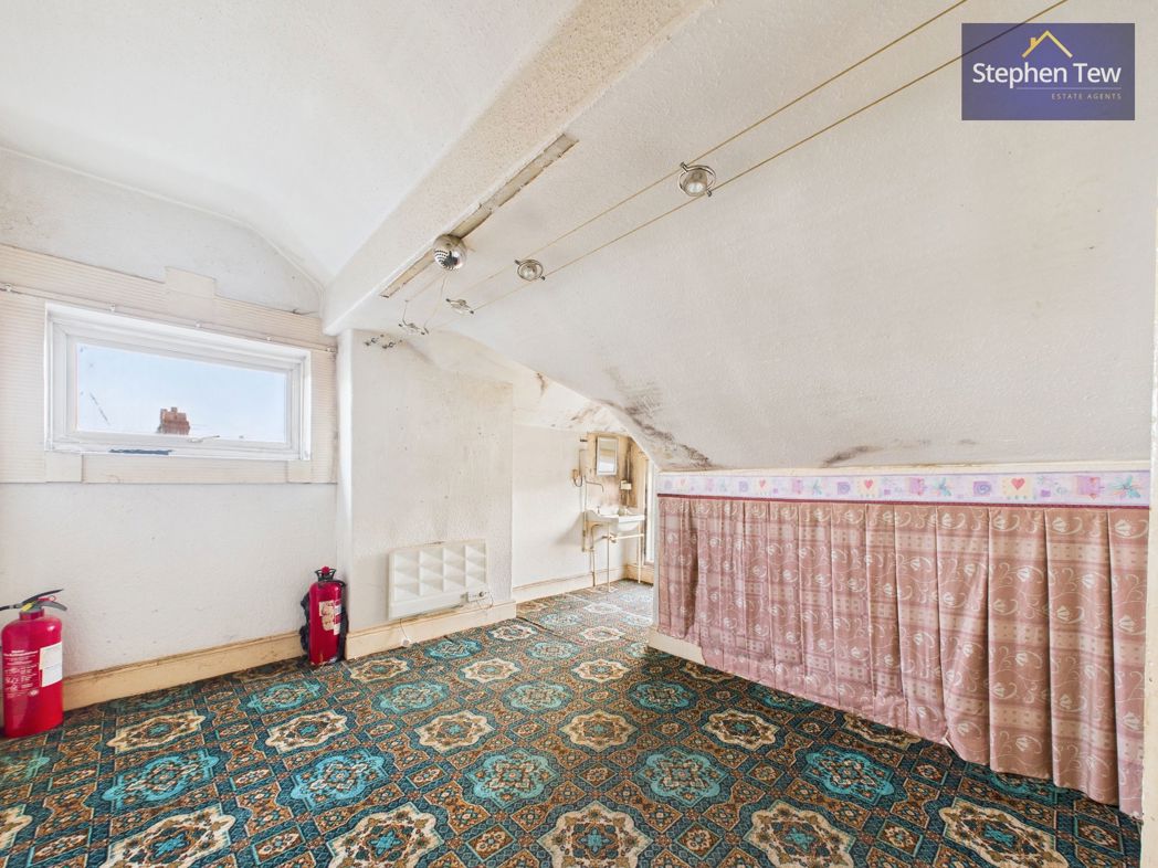 Property image 5 of 33