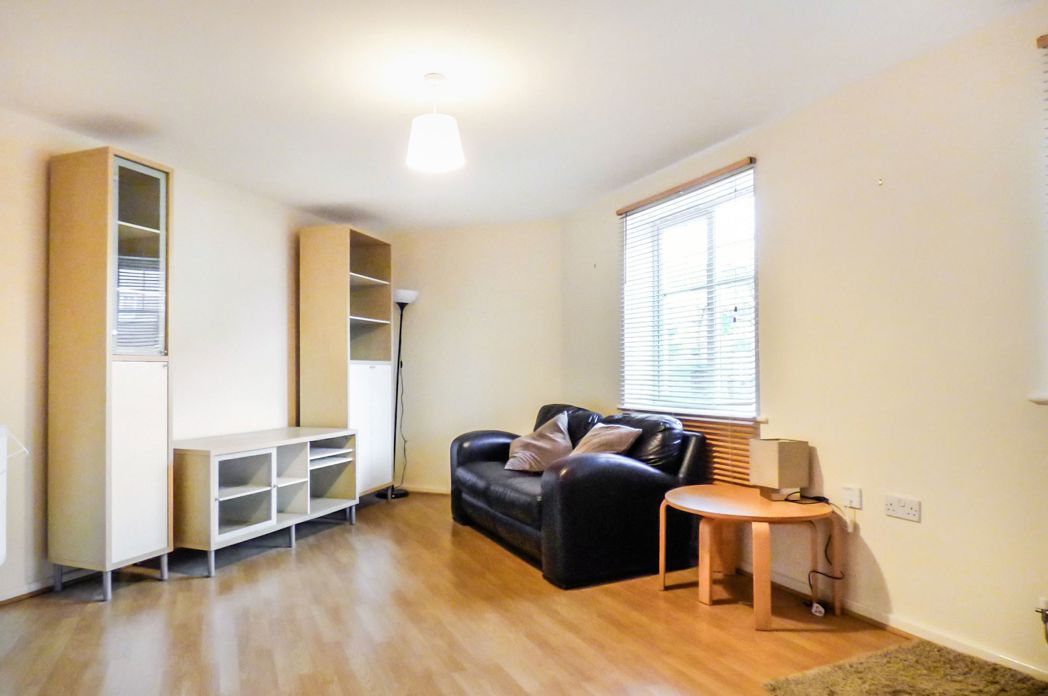Property image 1 of 9