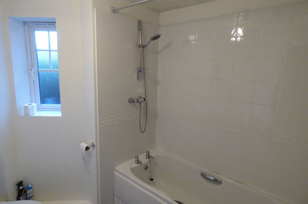 Property image 9 of 9