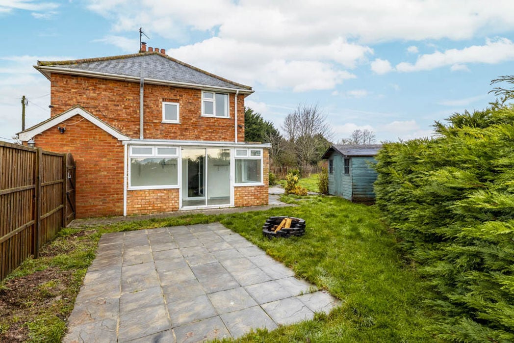 100, Boston, Lincolnshire, PE21 7AT