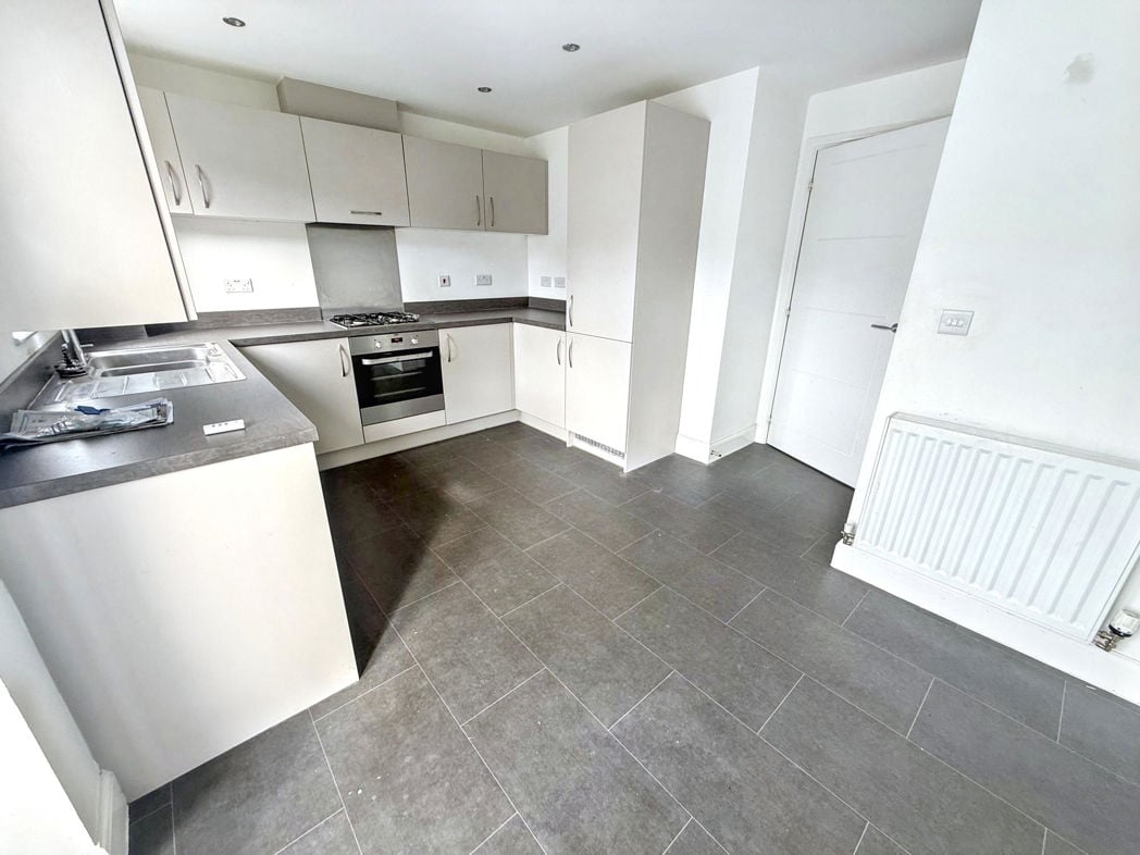 Property image 3 of 13