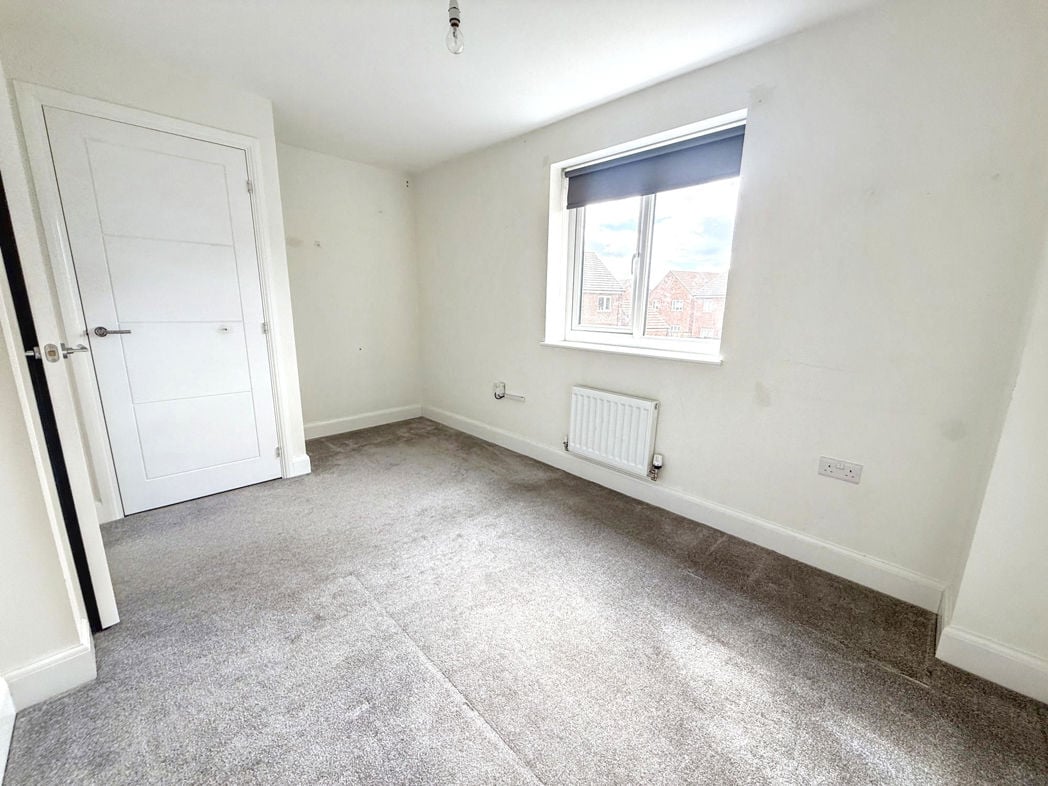 Property image 8 of 13