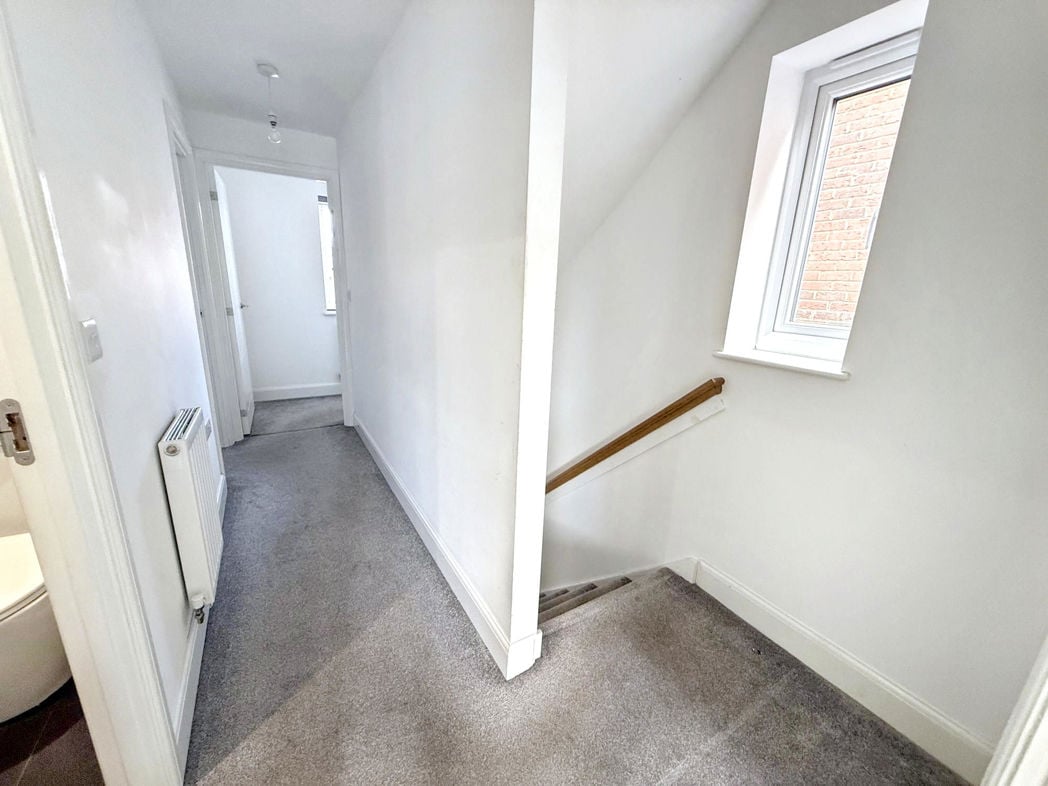 Property image 7 of 13