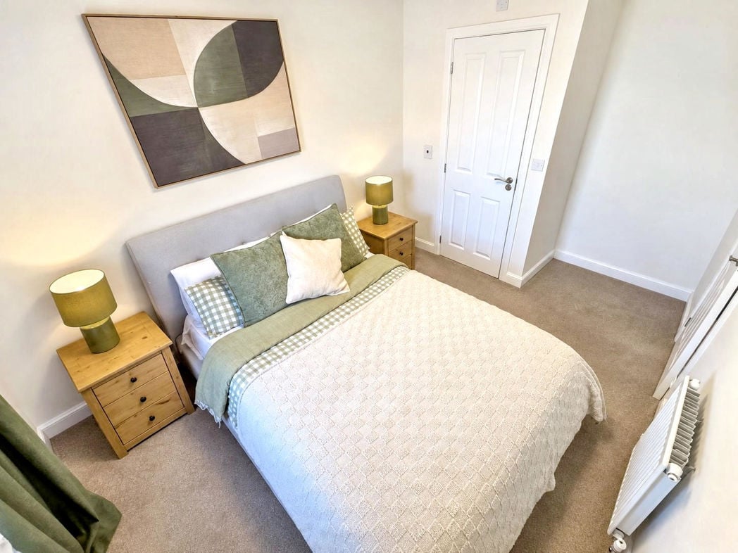 Property image 10 of 17
