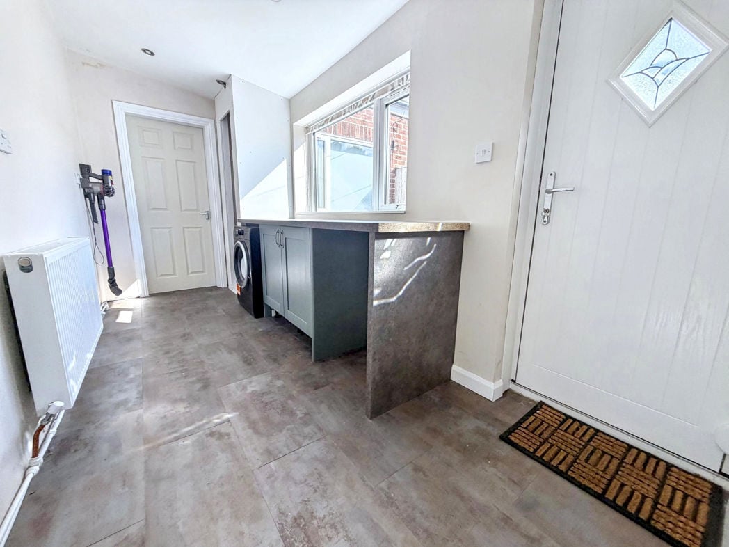 Property image 10 of 16
