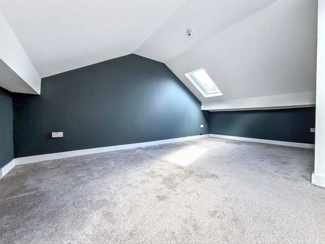 Property image 13 of 16