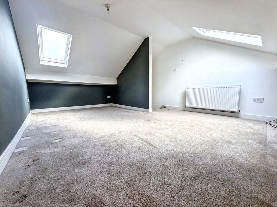 Property image 14 of 16