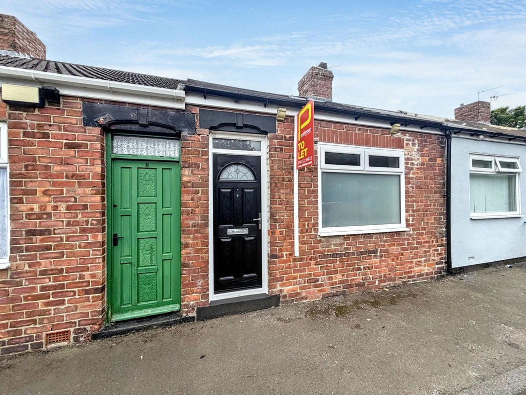 Property image 2 of 16