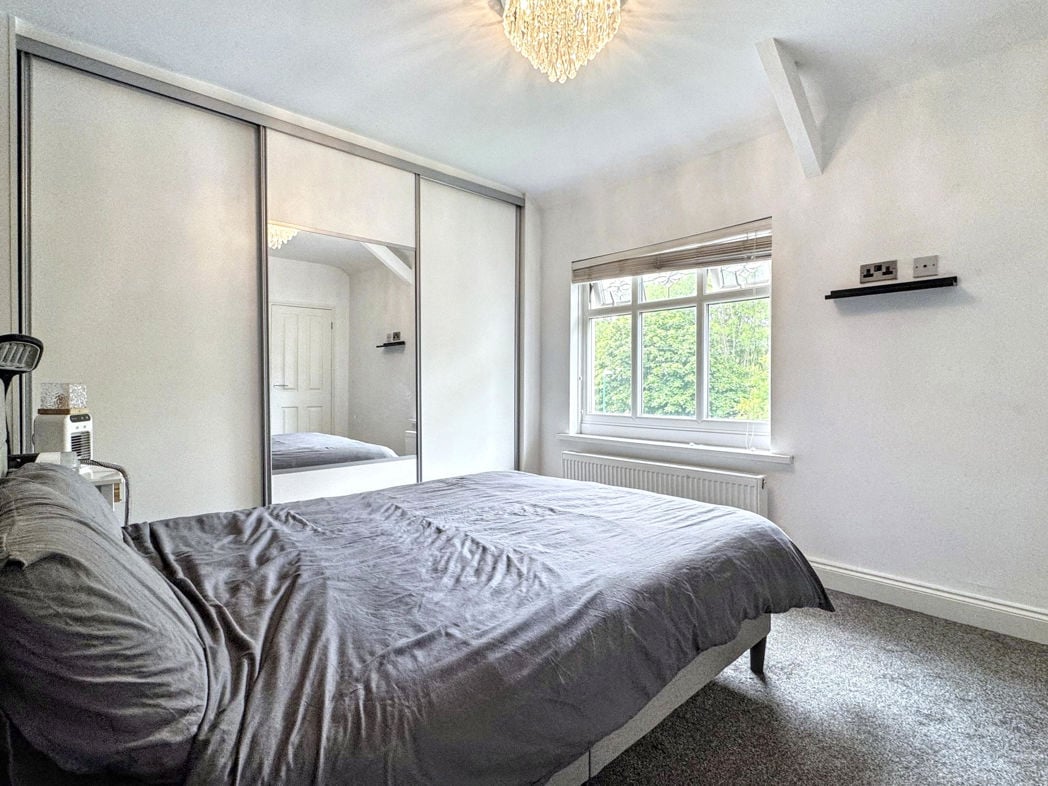 Property image 10 of 17