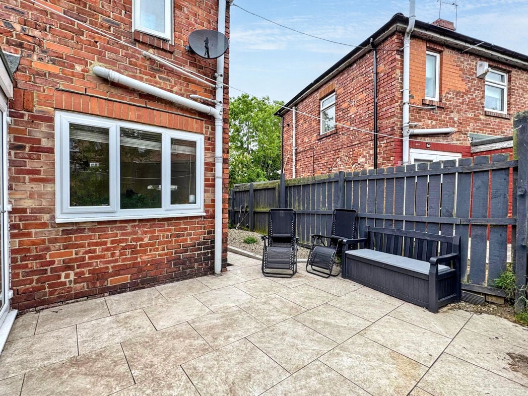 Property image 15 of 17