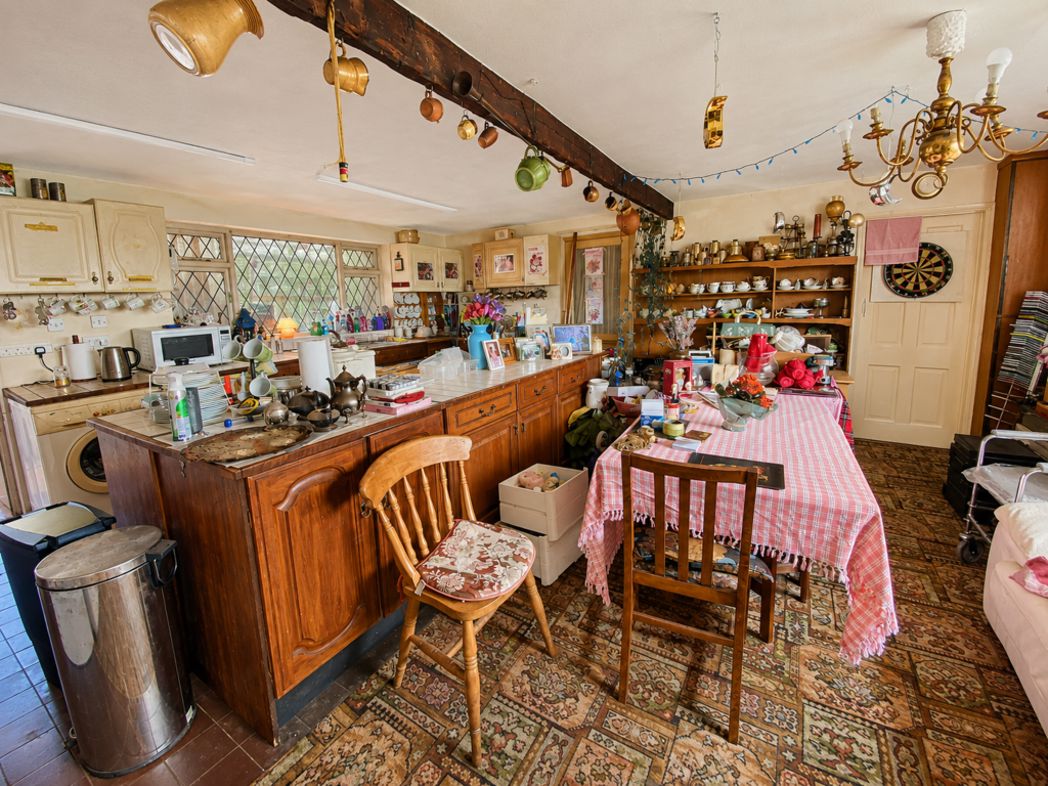 Property image 12 of 14