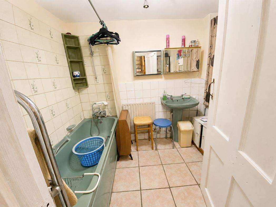 Property image 13 of 14