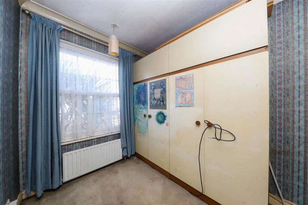 Property image 8 of 9