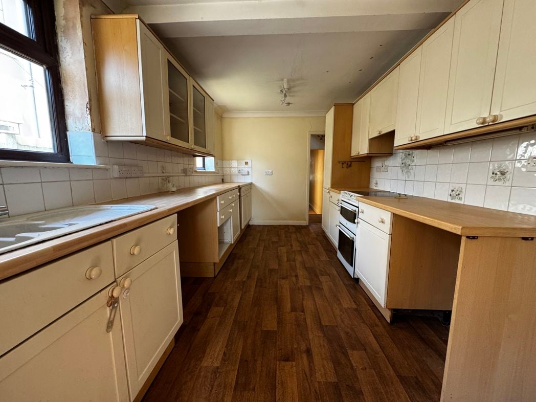 Property image 7 of 14