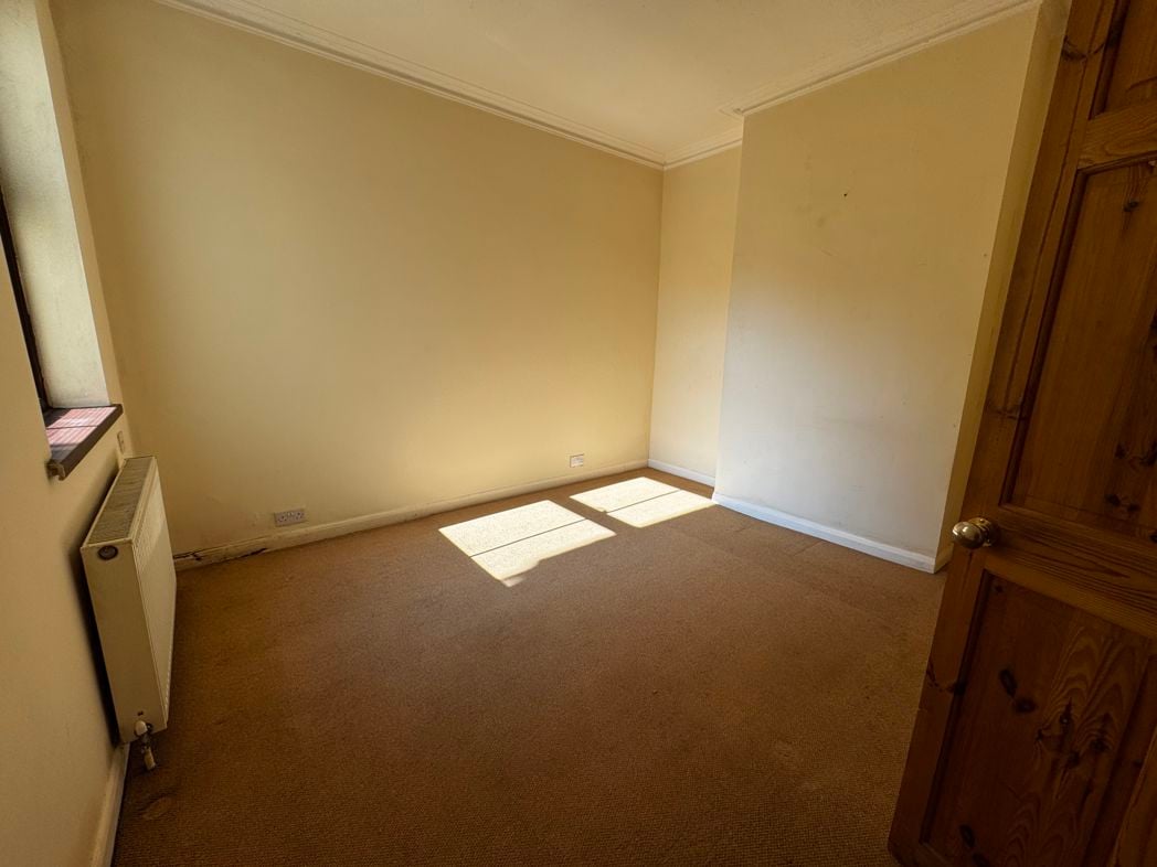 Property image 8 of 14