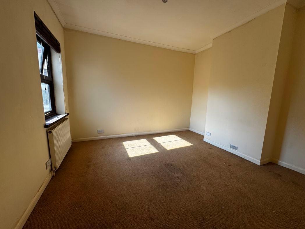 Property image 12 of 14