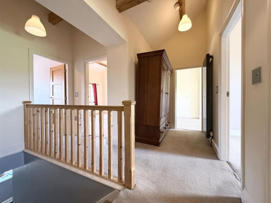 Property image 6 of 20