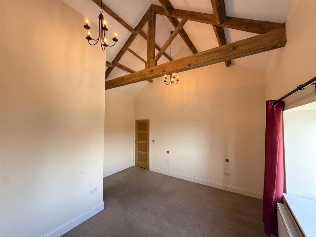 Property image 8 of 20