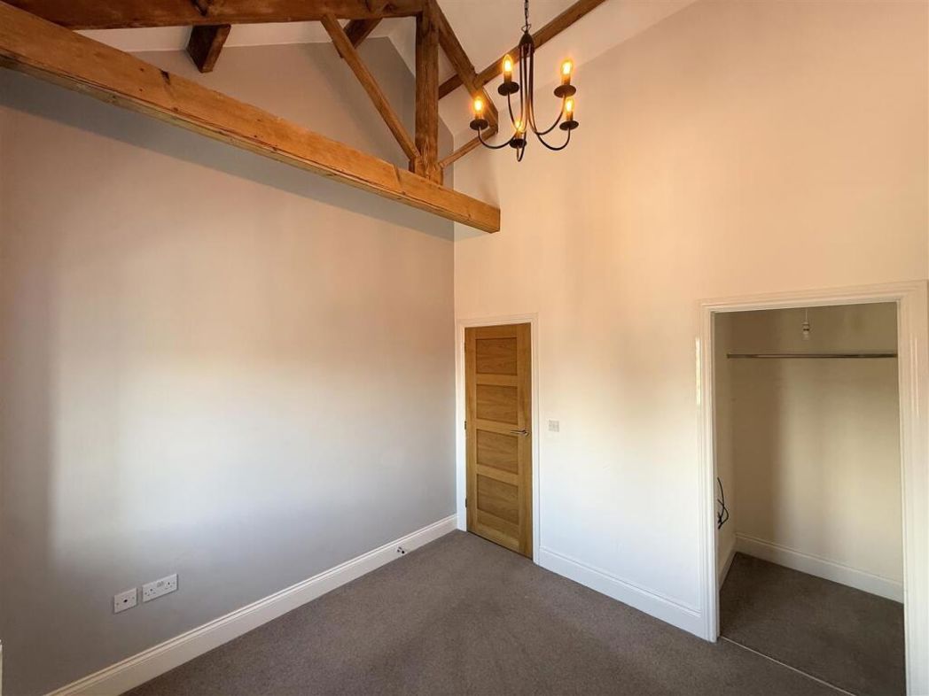 Property image 14 of 20