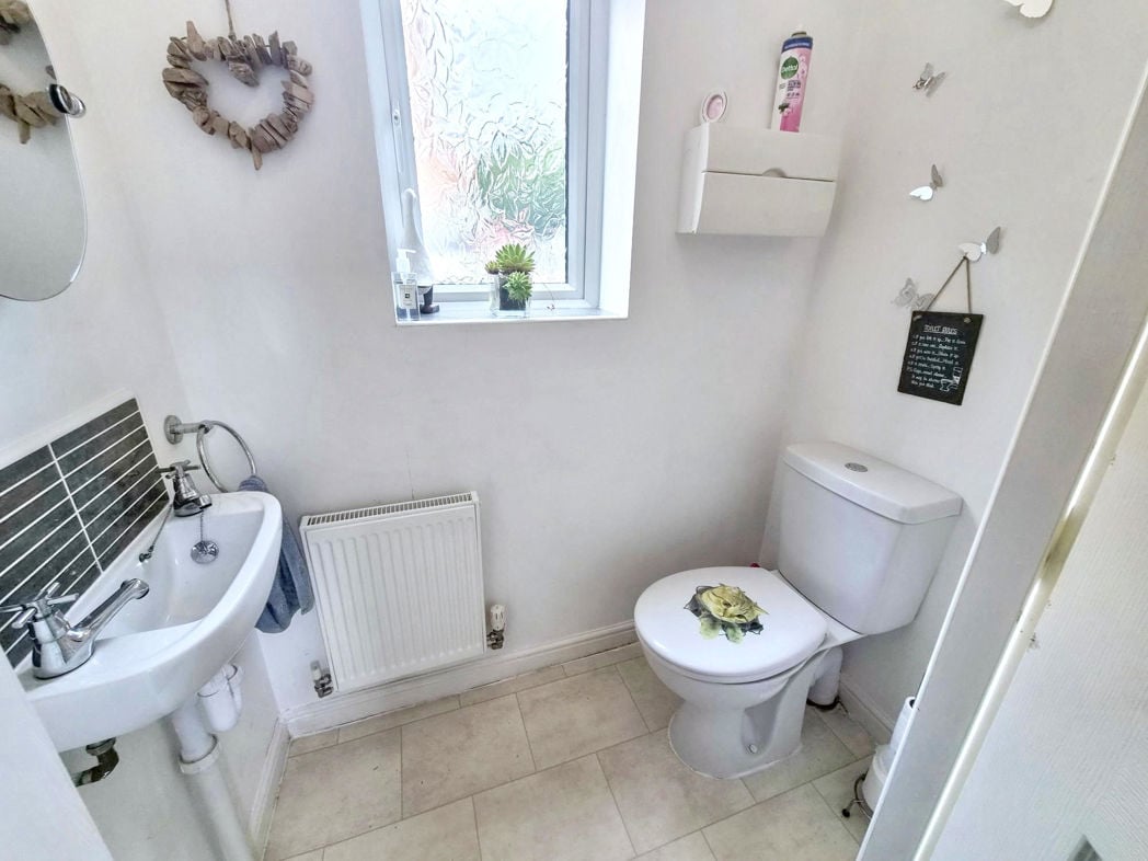 Ground Floor Wc