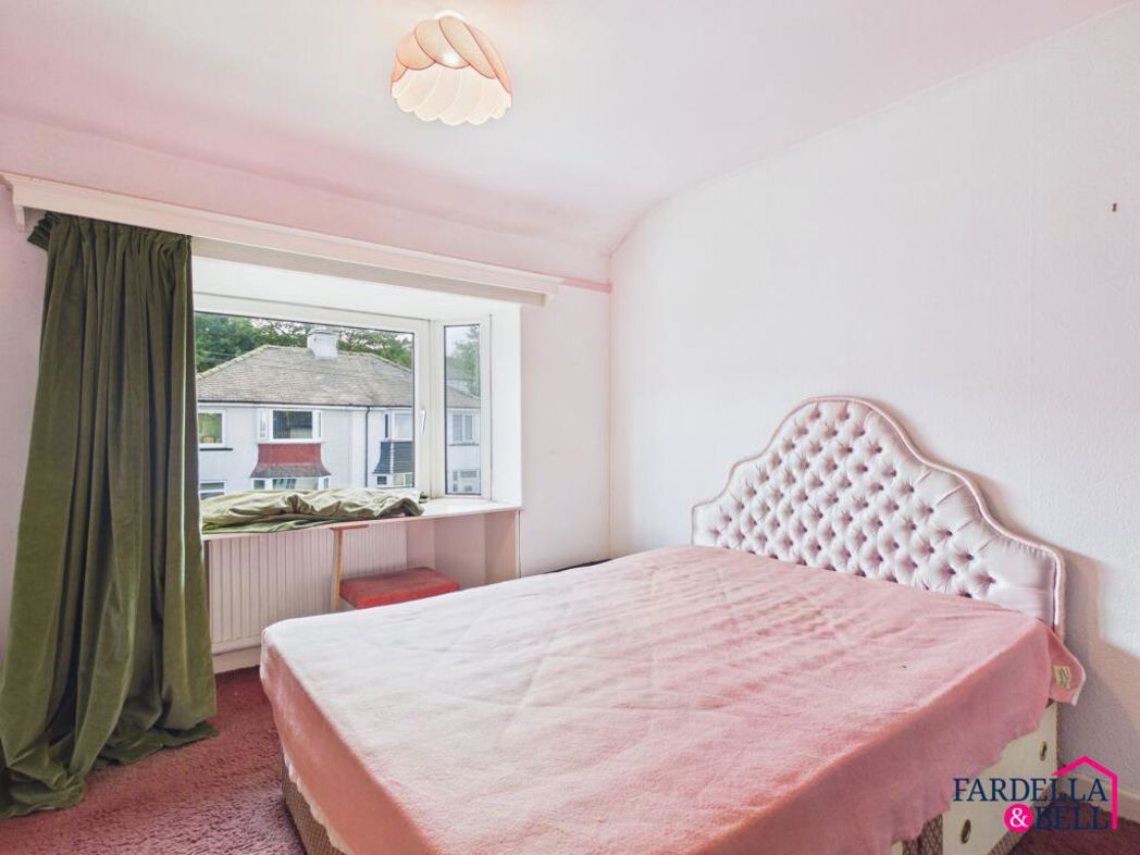 Property image 3 of 21