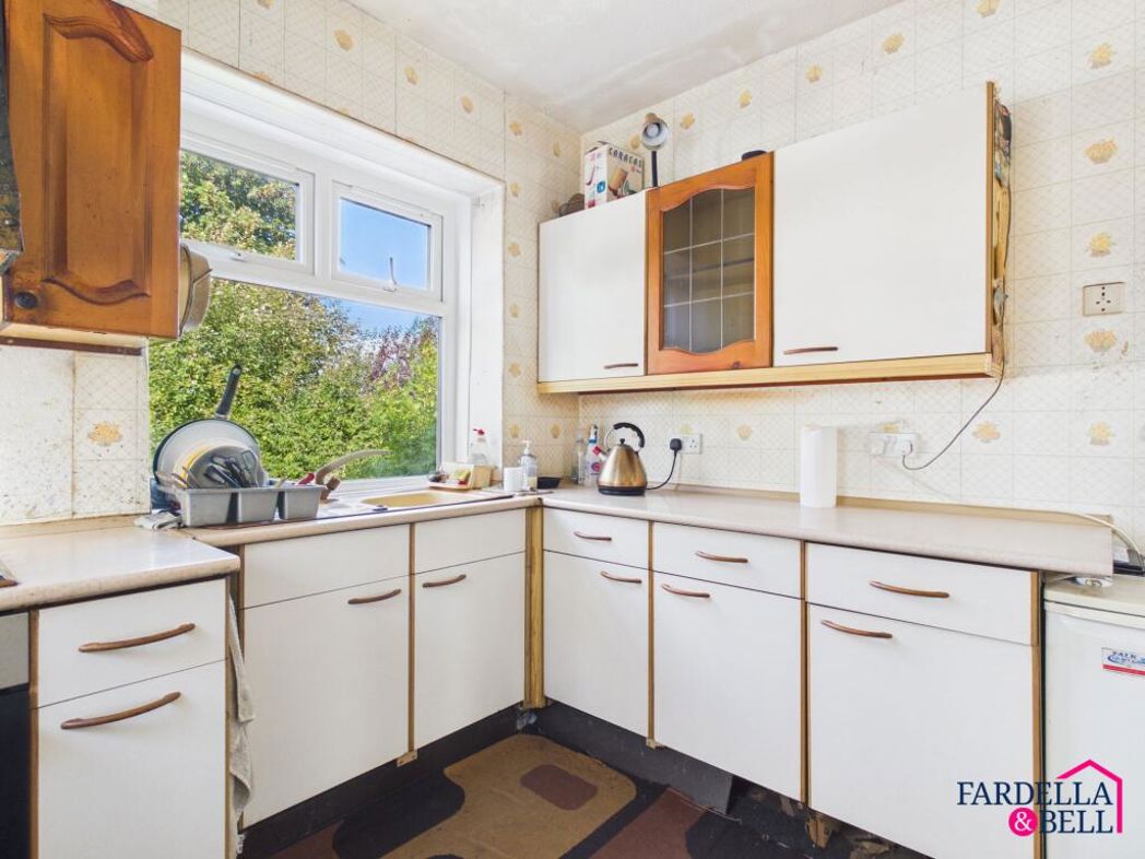 Property image 5 of 21