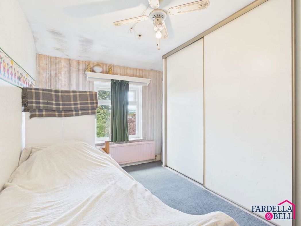 Property image 12 of 21