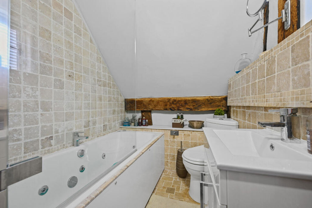 Property image 12 of 20