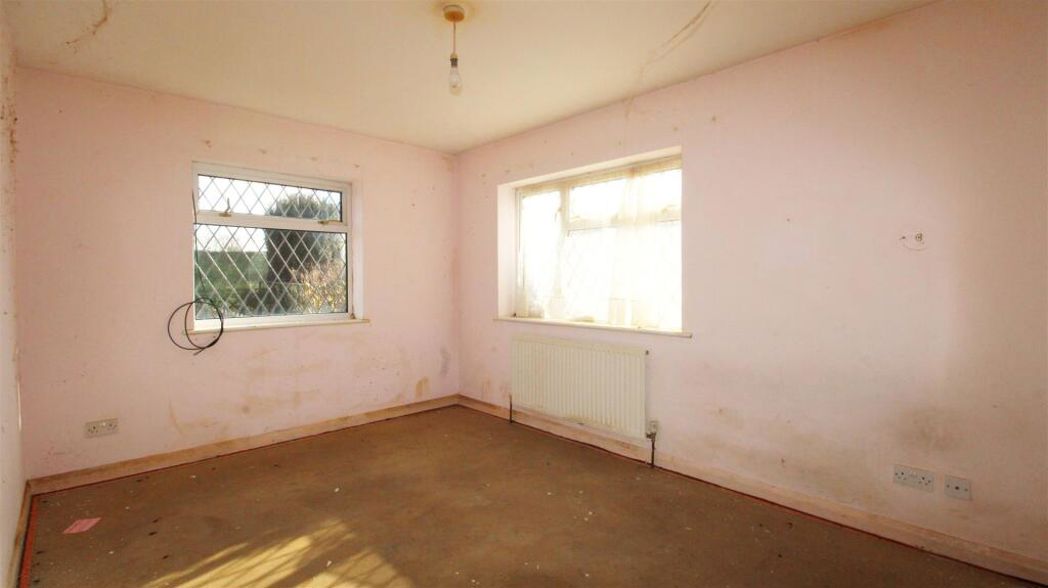Property image 10 of 24