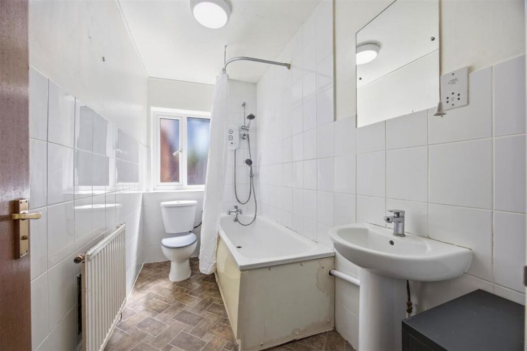 Property image 6 of 15