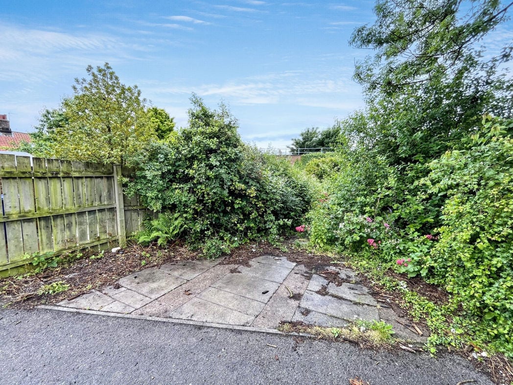 Property image 14 of 15