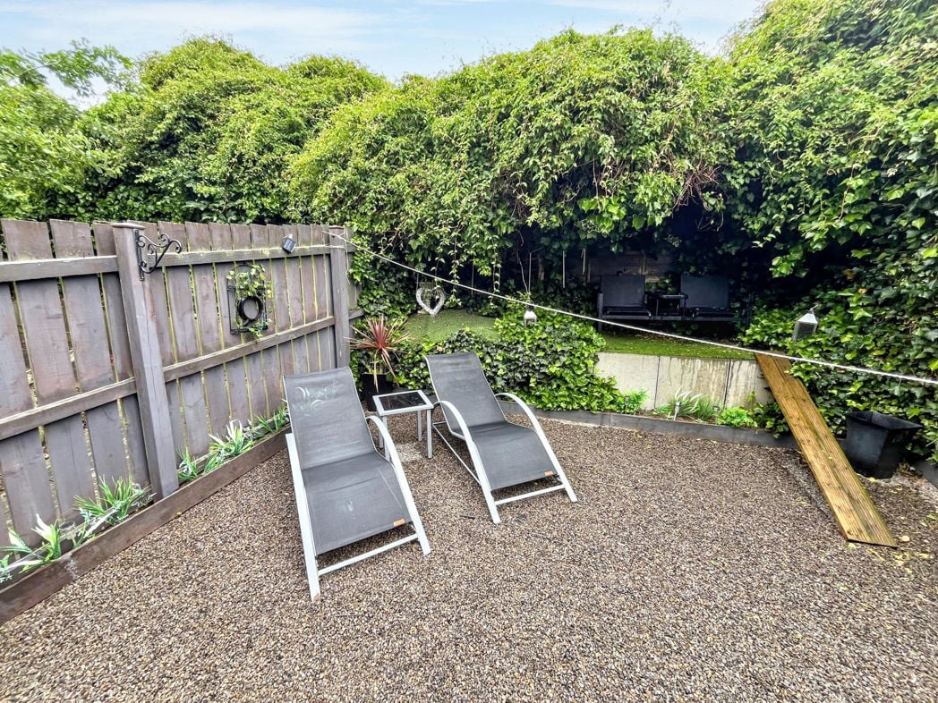 Property image 9 of 15