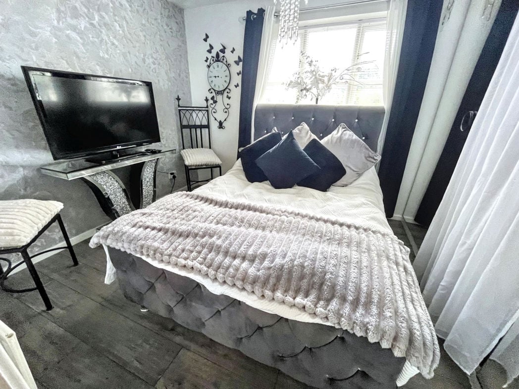 Property image 5 of 15