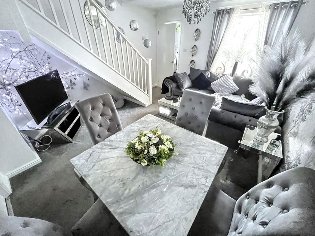 Property image 3 of 15