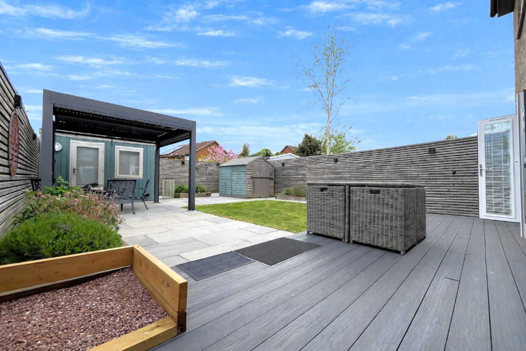 Property image 2 of 16