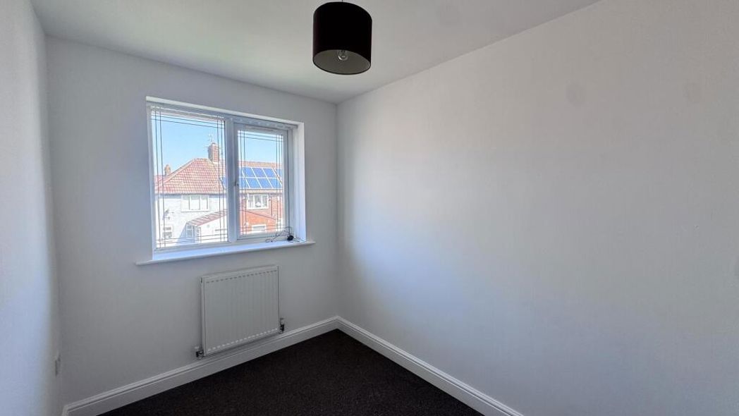 Property image 4 of 8