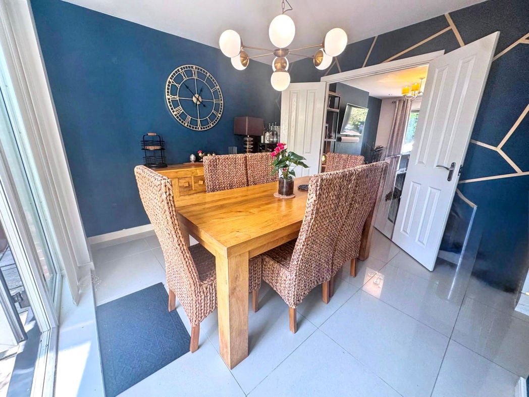 Property image 7 of 22