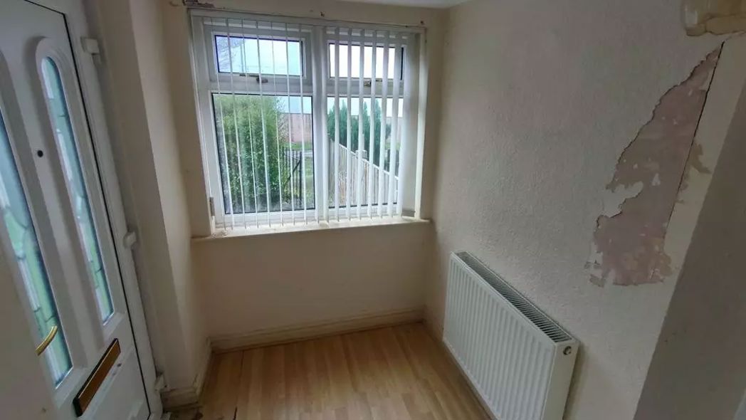 Property image 4 of 13