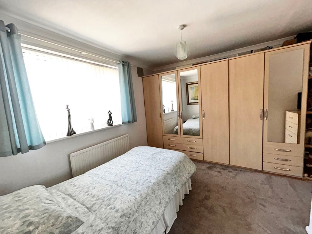 Property image 13 of 17