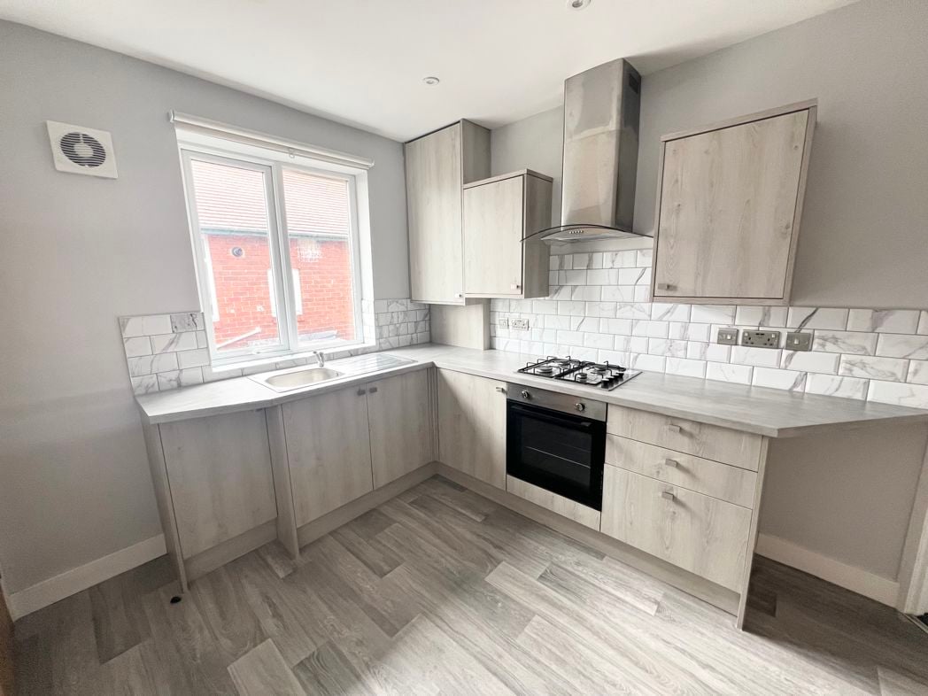 Property image 3 of 6