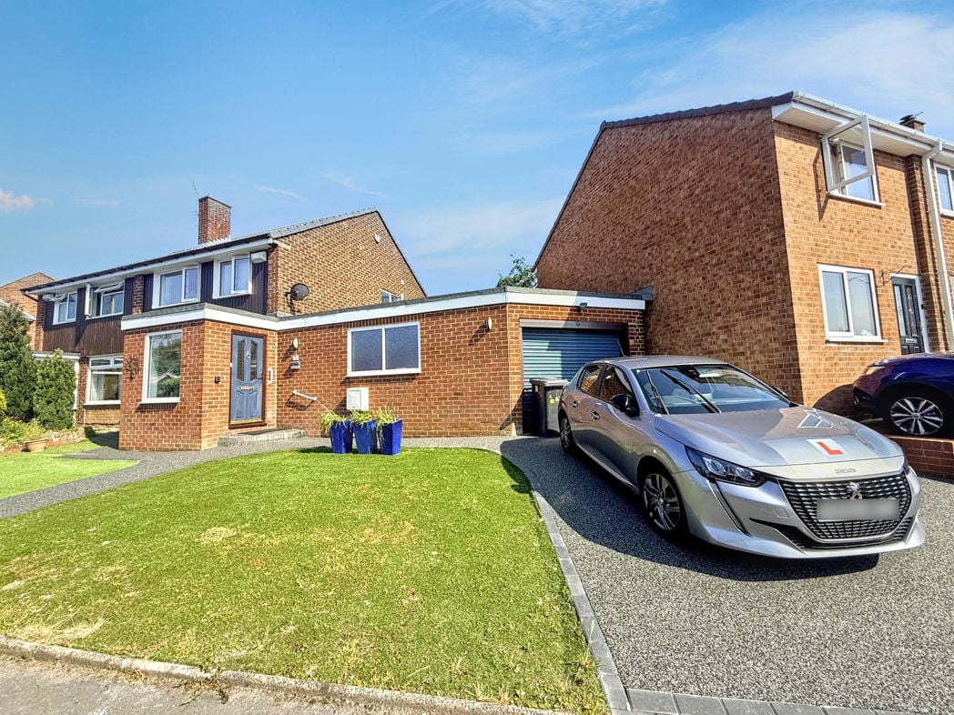 Property image 1 of 17