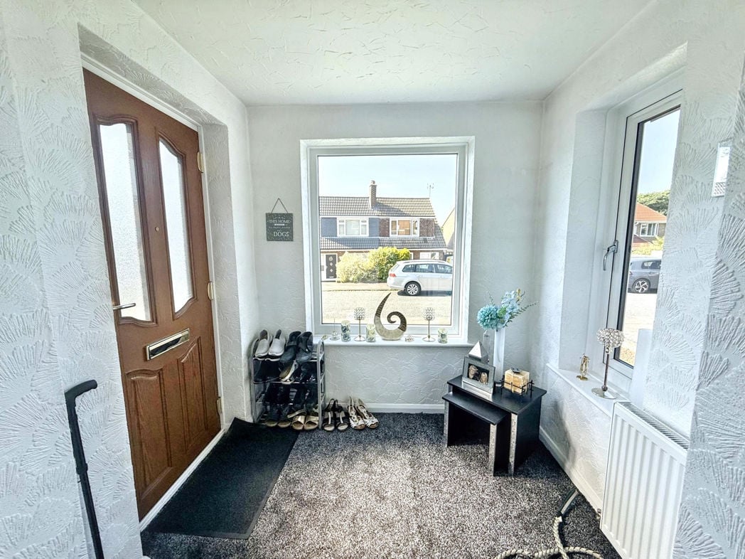 Property image 2 of 17