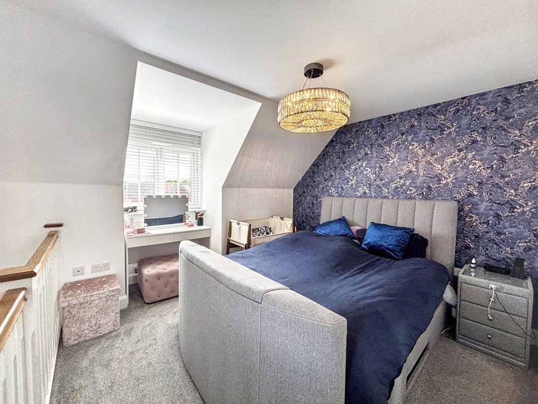 Property image 16 of 24