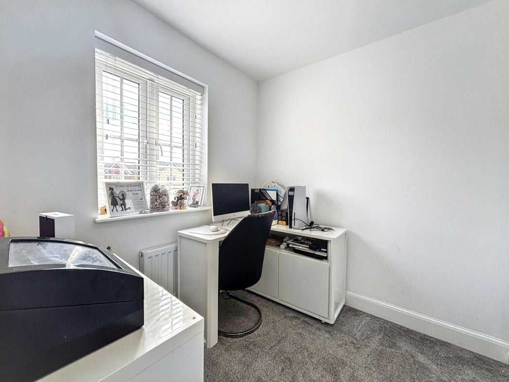 Property image 15 of 24