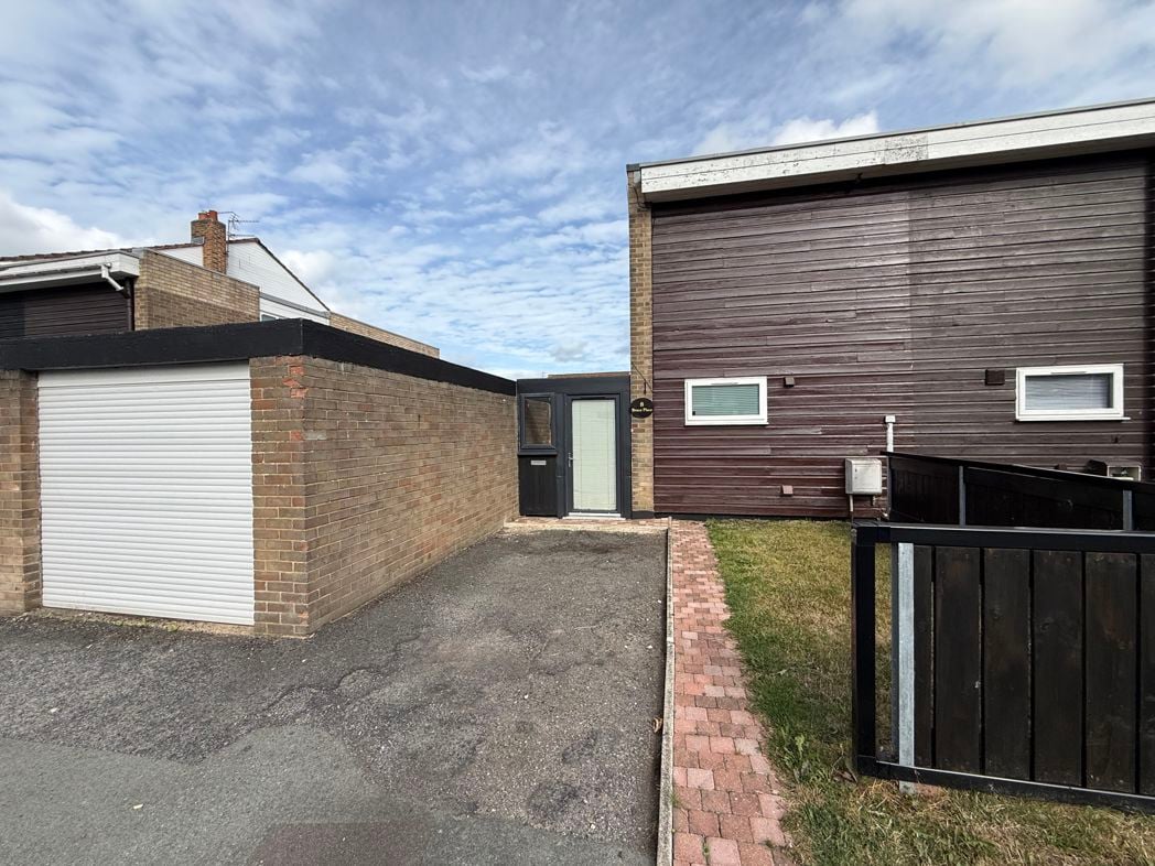 Property image 2 of 41