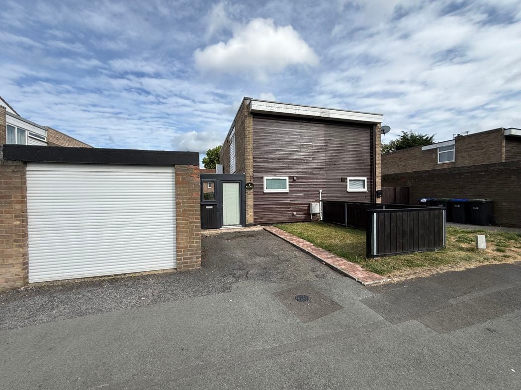 Property image 4 of 41
