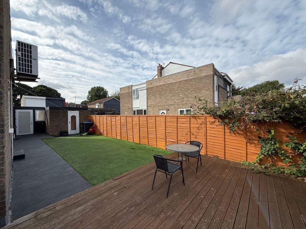 Property image 8 of 41