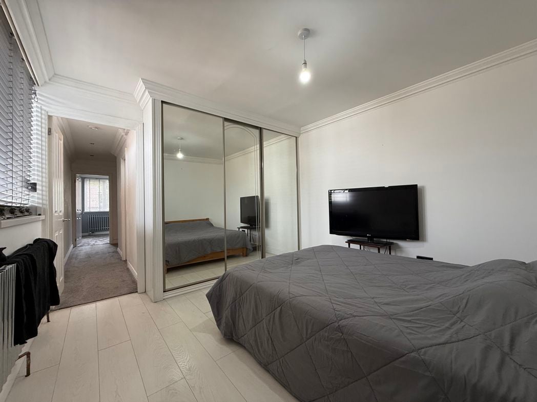 Property image 37 of 41