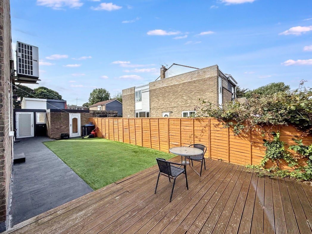 Property image 14 of 16