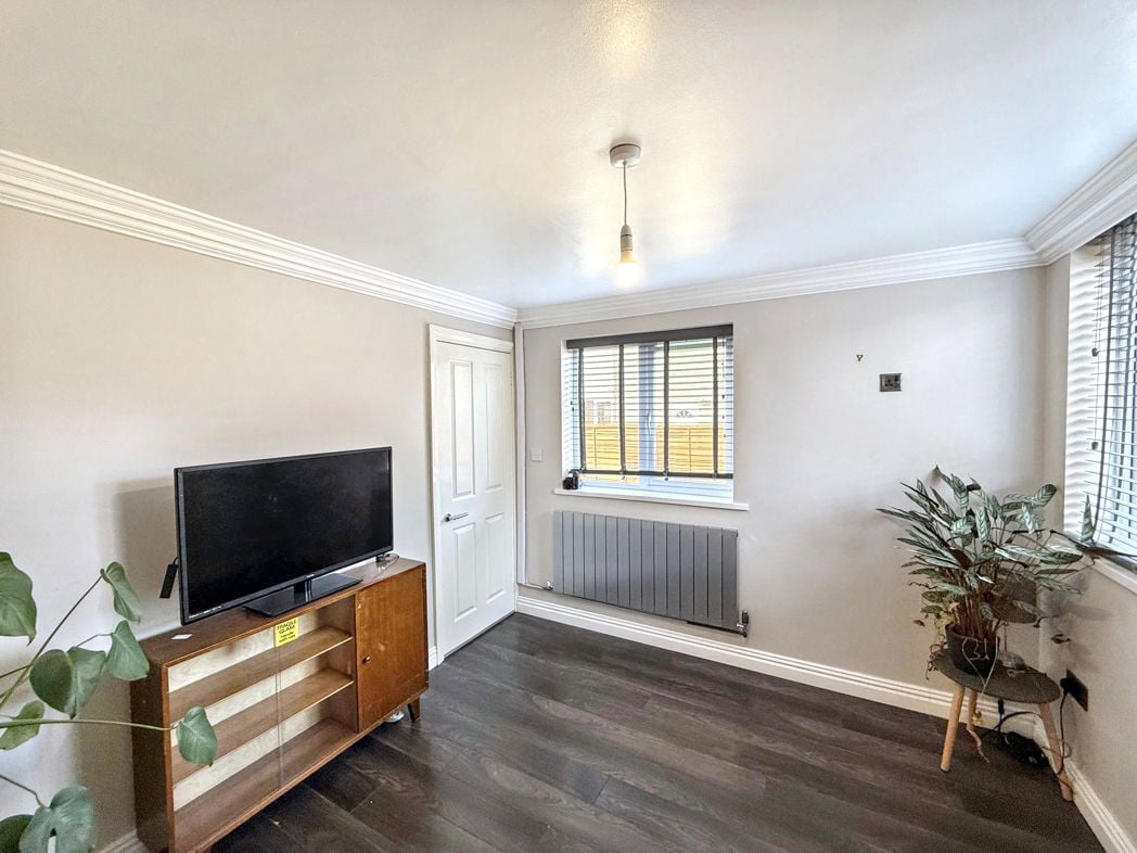 Property image 7 of 16